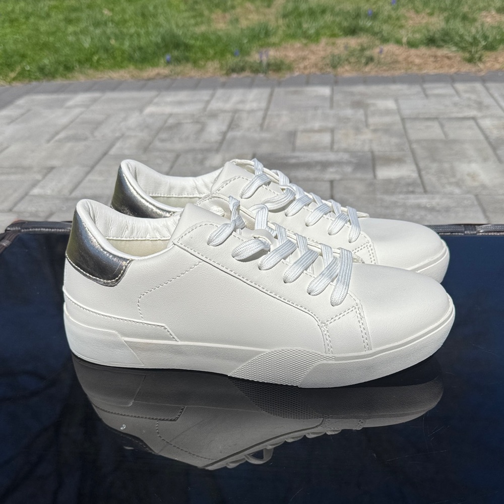 Catherine Malandrino White Low-Top Sneakers with gold accent